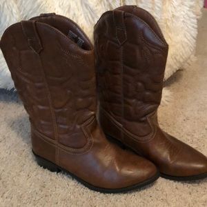 Kids cowboy boots